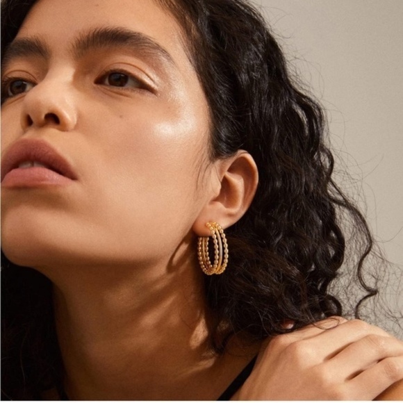 GOLD 18k Gold Plated Beaded Cuff Hoop Earrings - Picture 3 of 4